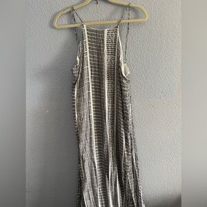 Manaola low back Maxi Dress